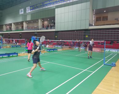 การแข่งขันแบดมินตัน YONEX Korea Junior Badminton Championships วันที่ 15 พ.ย. 2560