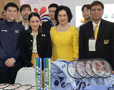 "นายกรัฐมนตรี" เยี่ยมบูธแบดมินตัน! เปิดโครงการ "Thailand Domestic Power" หนุน 8 กีฬาเด่น