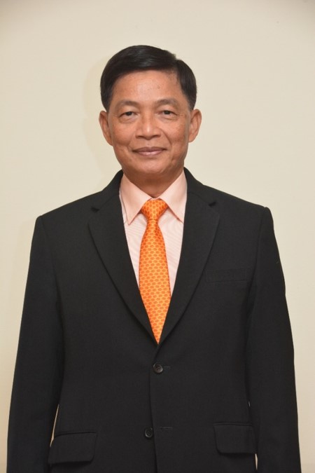 พลอากาศเอก วัธนมณีนัย