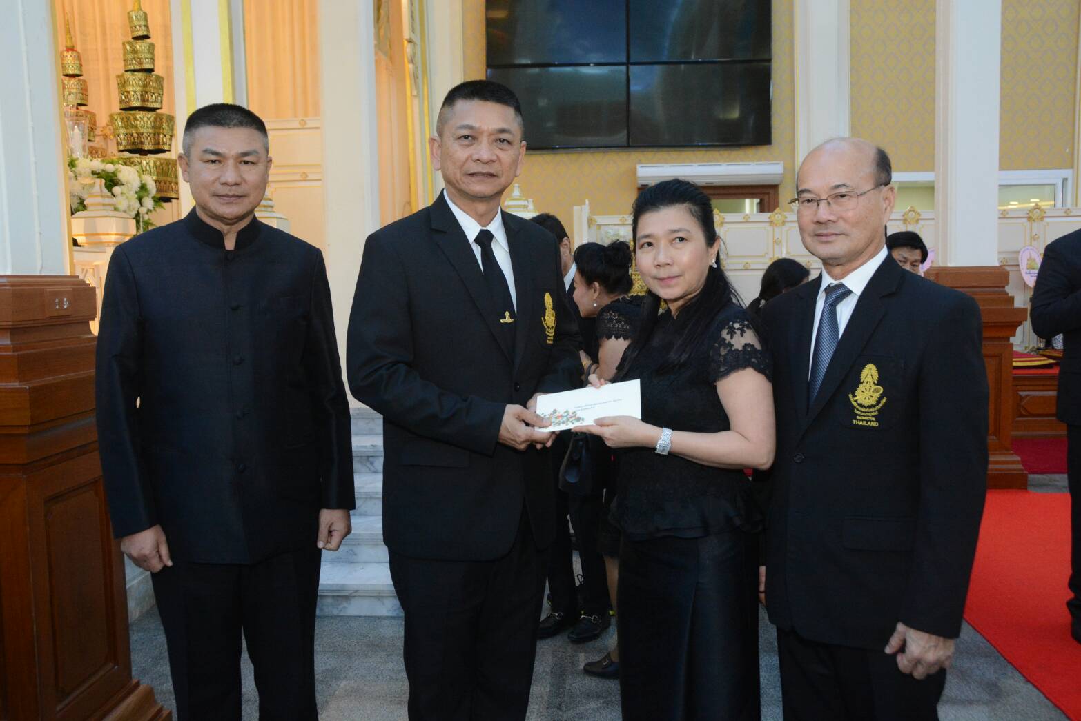 สมาคมแบดฯ ร่วมเป็นเจ้าภาพสวดพระอภิธรรมศพ อดีตรมว.ชาญชัย ชัยรุ่งเรือง สมาคมแบดฯ ร่วมเป็นเจ้าภาพสวดพระอภิธรรมศพ อดีตรมว.ชาญชัย ชัยรุ่งเรือง
