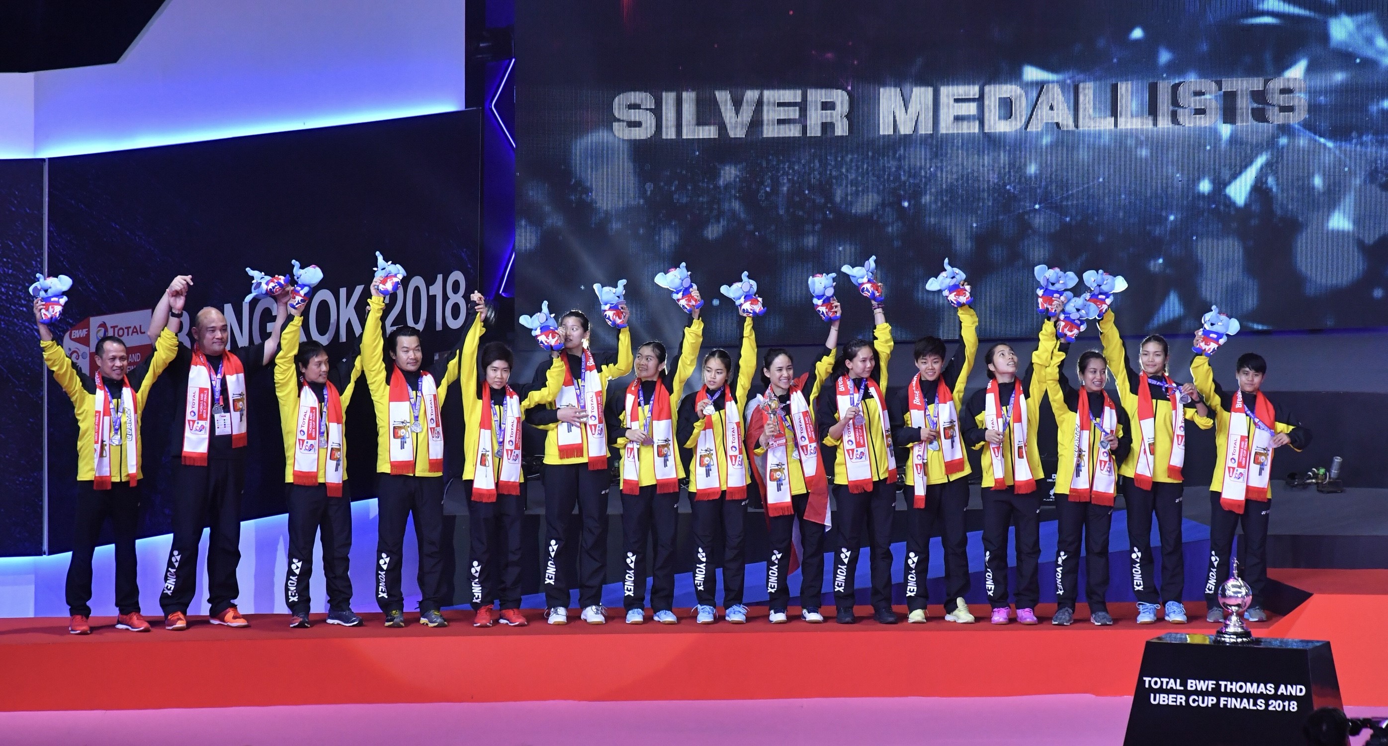 ขนไก่สาวไทยคว้ารองแชมป์อูเบอร์คัพ บันทึกประวัติศาสตร์ครั้งแรก ในรอบ 61 ปี