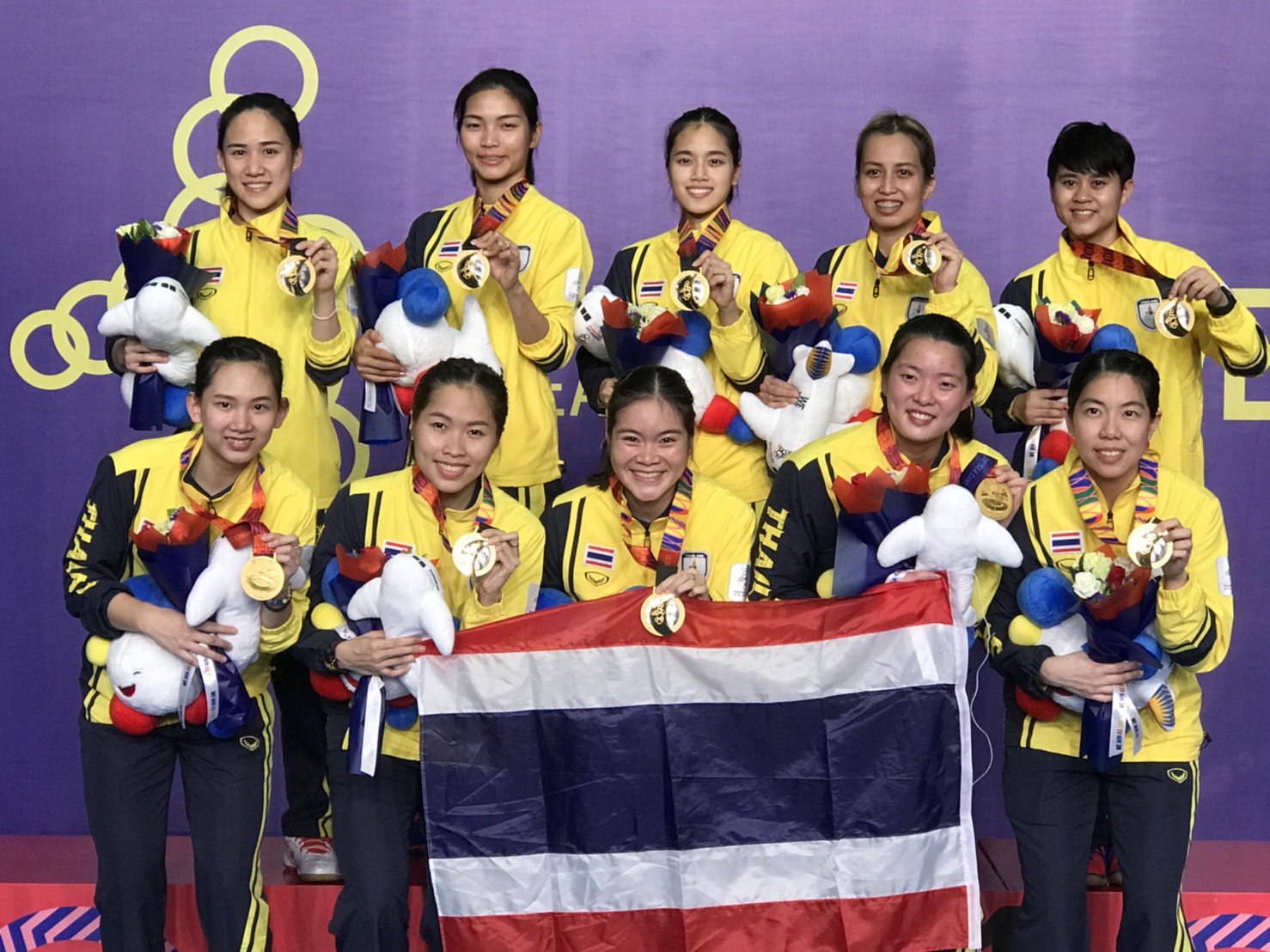 ทีมตบลูกขนไก่สาวไทย เจ๋ง คว้าแชมป์ซีเกมส์ 4 สมัยติด