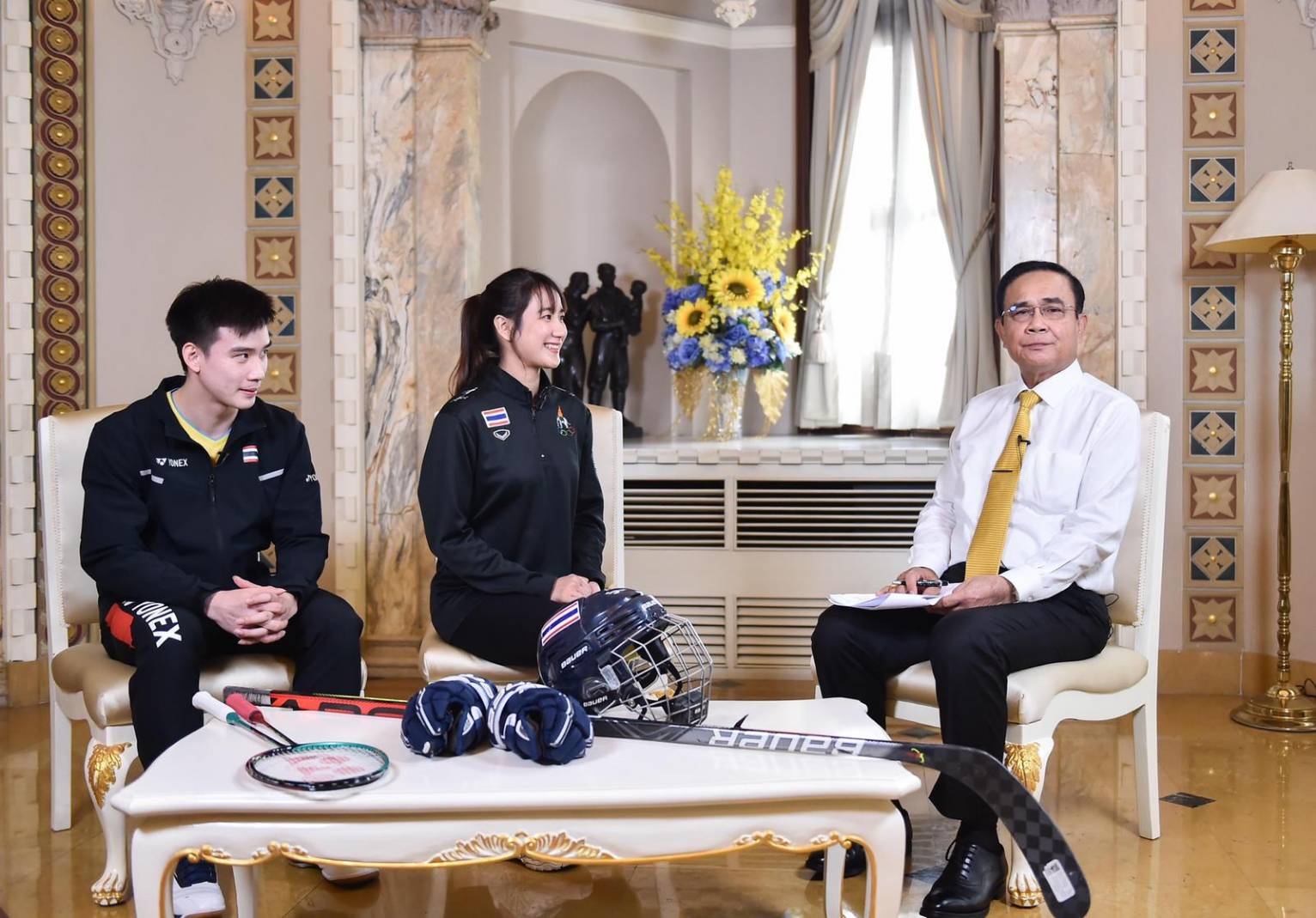 สมาคมกีฬาแบดมินตันฯ ได้รับเกียรติจัดนักกีฬาแบดมินตันเข้าร่วมรายการ Government Weekly ร่วมกับ พล.อ. ประยุทธ์ จันทร์โอชา นายกรัฐมนตรี สมาคมกีฬาแบดมินตันฯ ได้รับเกียรติจัดนักกีฬาแบดมินตันเข้าร่วมรายการ Government Weekly ร่วมกับ พล.อ. ประยุทธ์ จันทร์โอชา นายกรัฐมนตรี