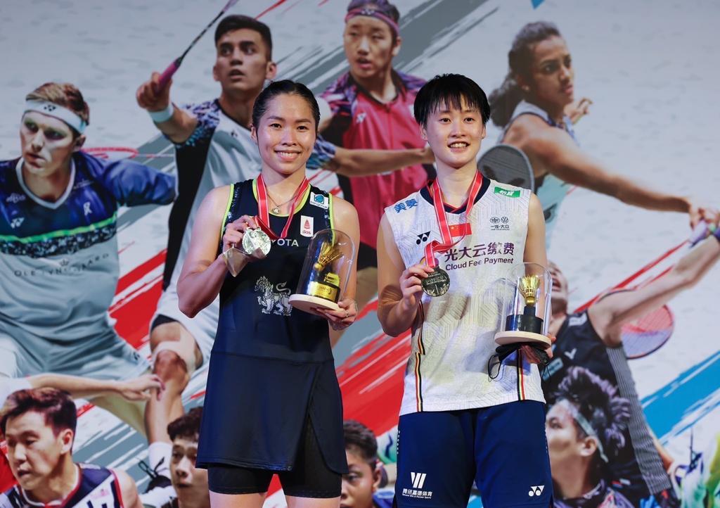 “คุณหญิงปัทมา” ร่วมยินดี 2 นักแบดมินตันหญิงไทย สร้างชื่อ “คุณหญิงปัทมา” ร่วมยินดี 2 นักแบดมินตันหญิงไทย สร้างชื่อ