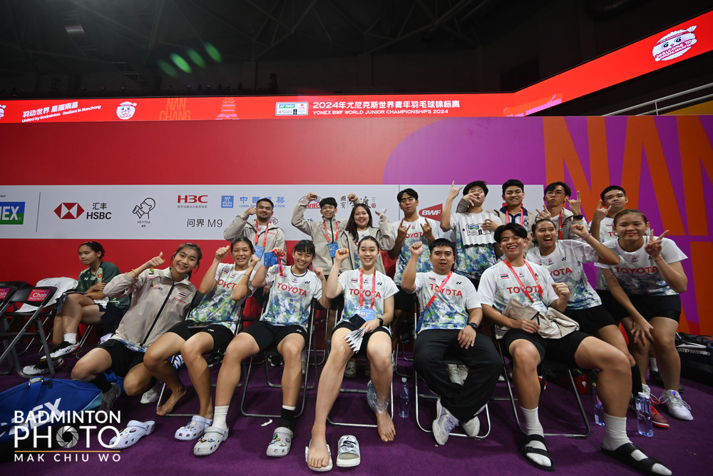 แบดมินตันไทยประเดิมคว้าชัย 2 แมตช์รวดศึกทีมผสมเยาวชนโลก แบดมินตันไทยประเดิมคว้าชัย 2 แมตช์รวดศึกทีมผสมเยาวชนโลก