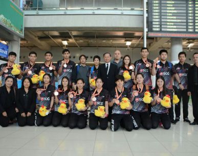 ทัพนักกีฬาแบดมินตันไทย คว้ารางวัลเหรียญทองแดง “แบดมินตันทีมผสมชิงแชมป์เอเชีย”