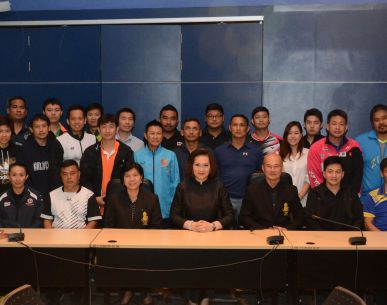 พิธีเปิดการอบรมหลักสูตรผู้ฝึกสอนแบดมินตัน A License ประจำปี 2560