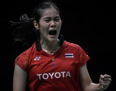 สาวไทยรวมพลังตบแซงชนะอินโดฯ 3-2 คู่ ทะลุเข้ารอบรองฯชนศึกหนักทีมเต็ง 2 จีน