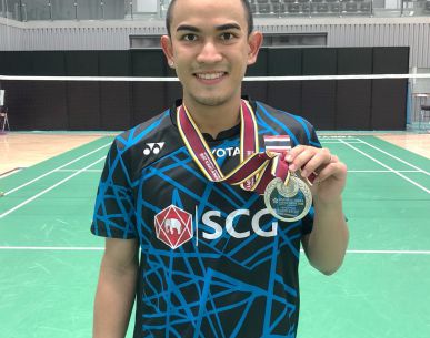 "เพชร" โฆษิต เพชรประดับ คว้ารองแชมป์ "Daihatsu Yonex Japan Open 2018"