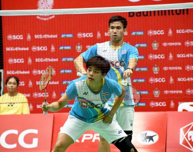 "ปอป้อ-บาส"ตบสบาย 2-0 ทะลุตัดเชือกคู่ผสม "โฆษิต"ลิ่วเดี่ยว4 คนขนไก่ SCG ออลไทยแลนด์
