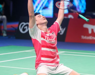 ทีมชายไทย แพ้ อินโดนีเซีย 2-3 คู่ ในศึกโธมัสคัพรอบแบ่งกลุ่ม