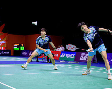 หนุ่มไทย พ่ายสิงคโปร์หวิว 2-3 แมตช์แรกขนไก่ทีมชิงแชมป์เอเชีย