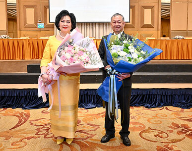 มติเอกฉันท์! พล.อ.อ.มณฑล นั่งนายกสมาคมกีฬาแบดมินตัน คนใหม่ "คุณหญิงปัทมา" นั่งนายกกิตติมศักดิ์ตลอดชีพ