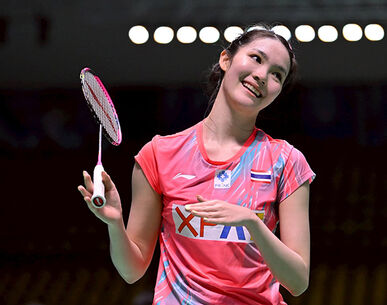 "พิ้งค์" พิชฌามลณ์ สุดปัง! ลิ่ว 8 คน แบดมาเลเซีย มาสเตอร์ส - "ธารา-ศาริสา" คู่หญิงฉลุย